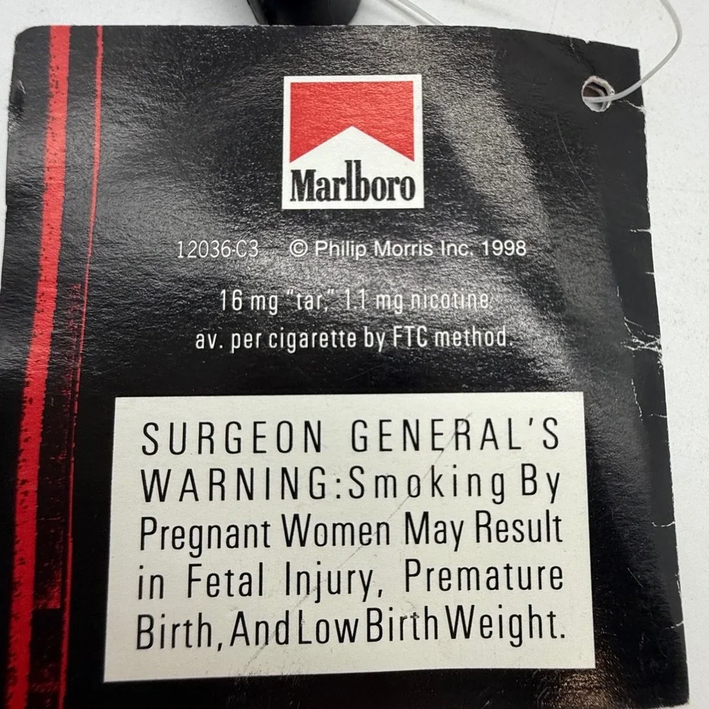 Vtg Marlboro Gear 99 unopened poker chips Zippered Organizer  Case‎ no cards